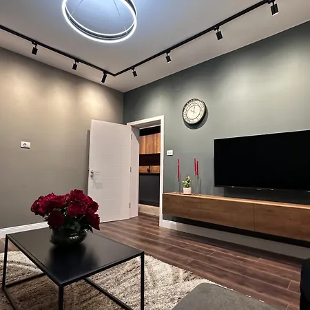Amazon House 8 Tatil Evi